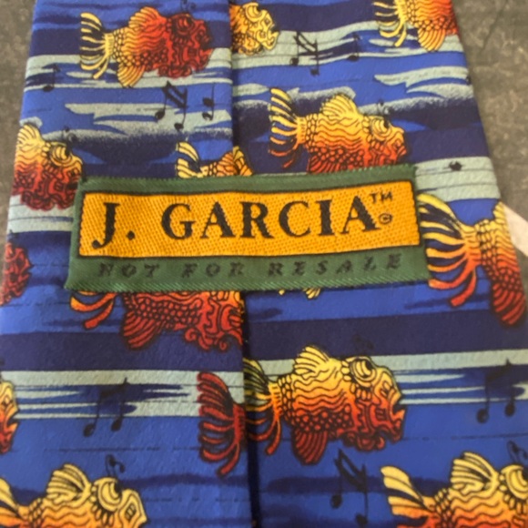 J. Garcia Tie - Fish Design - Not for Resale - Picture 4 of 4
